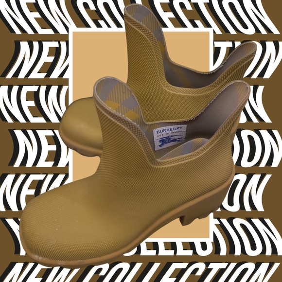 Burberry brown Ankle Rain Boots - Picture 1 of 3